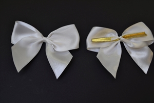 Masche, Flügel 4.0cm/ 25mm - Clipp, weiss Masche, Flügel 4.0cm/ 25mm - Clipp, weiss