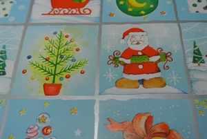 Bogen 70x 100cm, Weihn.-Quadrate, hellblau Bogen 70x 100cm, Weihn.-Quadrate, hellblau