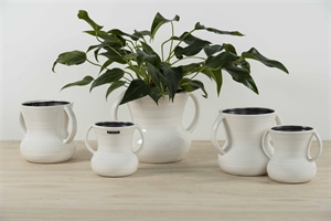 Vase, Belforma Keramik L17x 13x H14cm, blanka Vase, Belforma Keramik L17x 13x H14cm, blanka