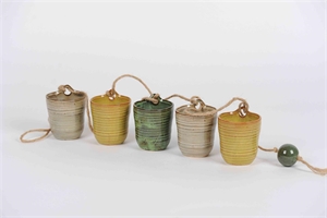 BlumenTöpfe, am Seil & Kugeln Ø8x H9cm, bunt BlumenTöpfe, am Seil & Kugeln Ø8x H9cm, bunt