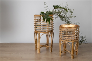 Korb, auf Beinen Ø31x H57cm, Rattan Korb, auf Beinen Ø31x H57cm, Rattan