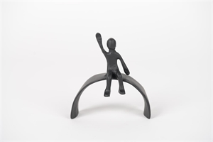 Figur, winkendes Kind L15x H15cm, alu black Figur, winkendes Kind L15x H15cm, alu black