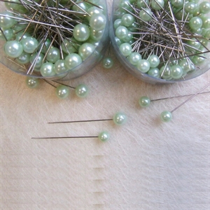 Deco, Perlennadel je 100x 8/10mm, grün Deco, Perlennadel je 100x 8/10mm, grün