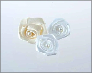 Deco, 25mm Satinblume mit Perle, weiss Deco, 25mm Satinblume mit Perle, weiss