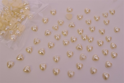 Perlen, halbe Herzen 1cm - VE100, weiss